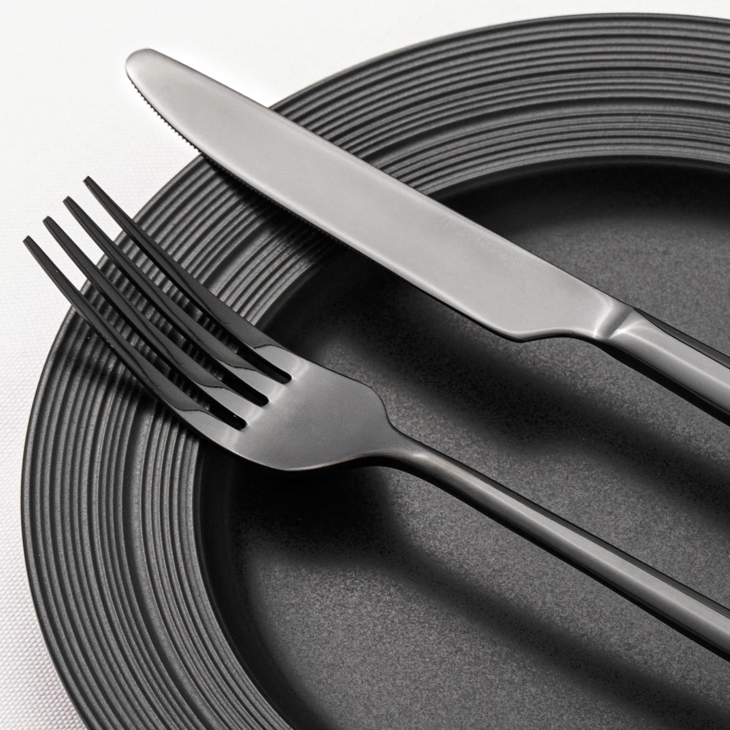 KINGSTONE Black Silverware Set, 20-Piece Forged Flatware Set Cutlery Set Premium Stainless Steel