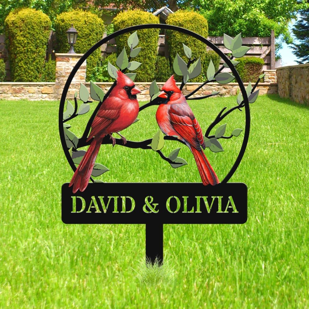 Personalized Name Garden Cardinal Metal Signs with Stake, Custom Family Name Yard Decor for Outdoor