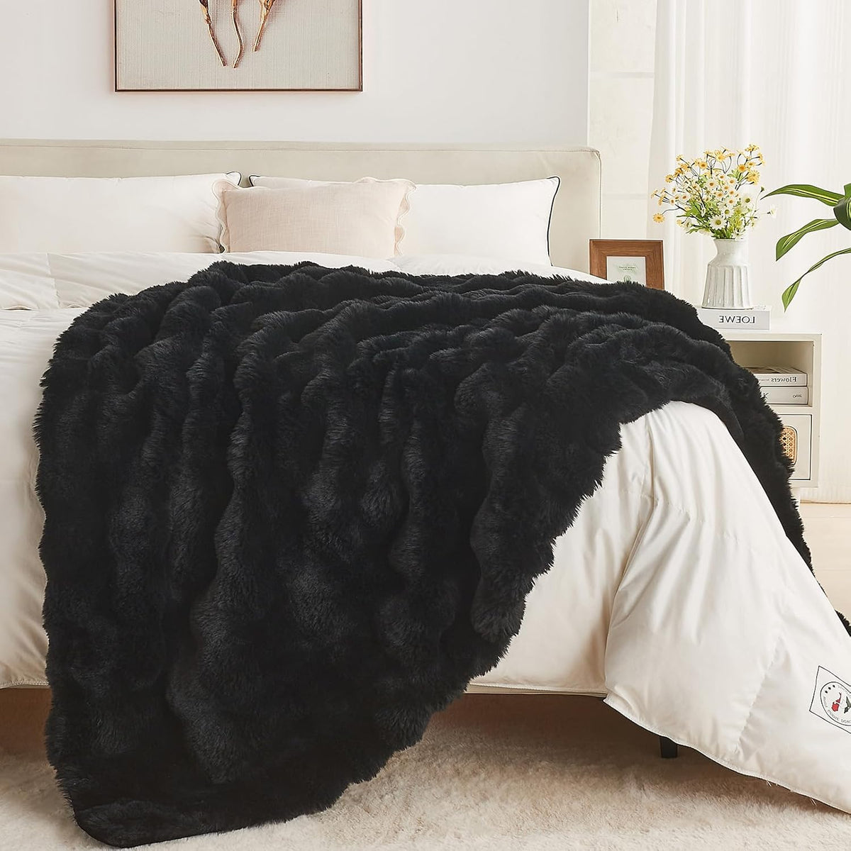 Lotus Karen Faux Fur Throw Blanket Black - Big Bubble Rabbit Fluff Blanket for Couch, Small Fluffy