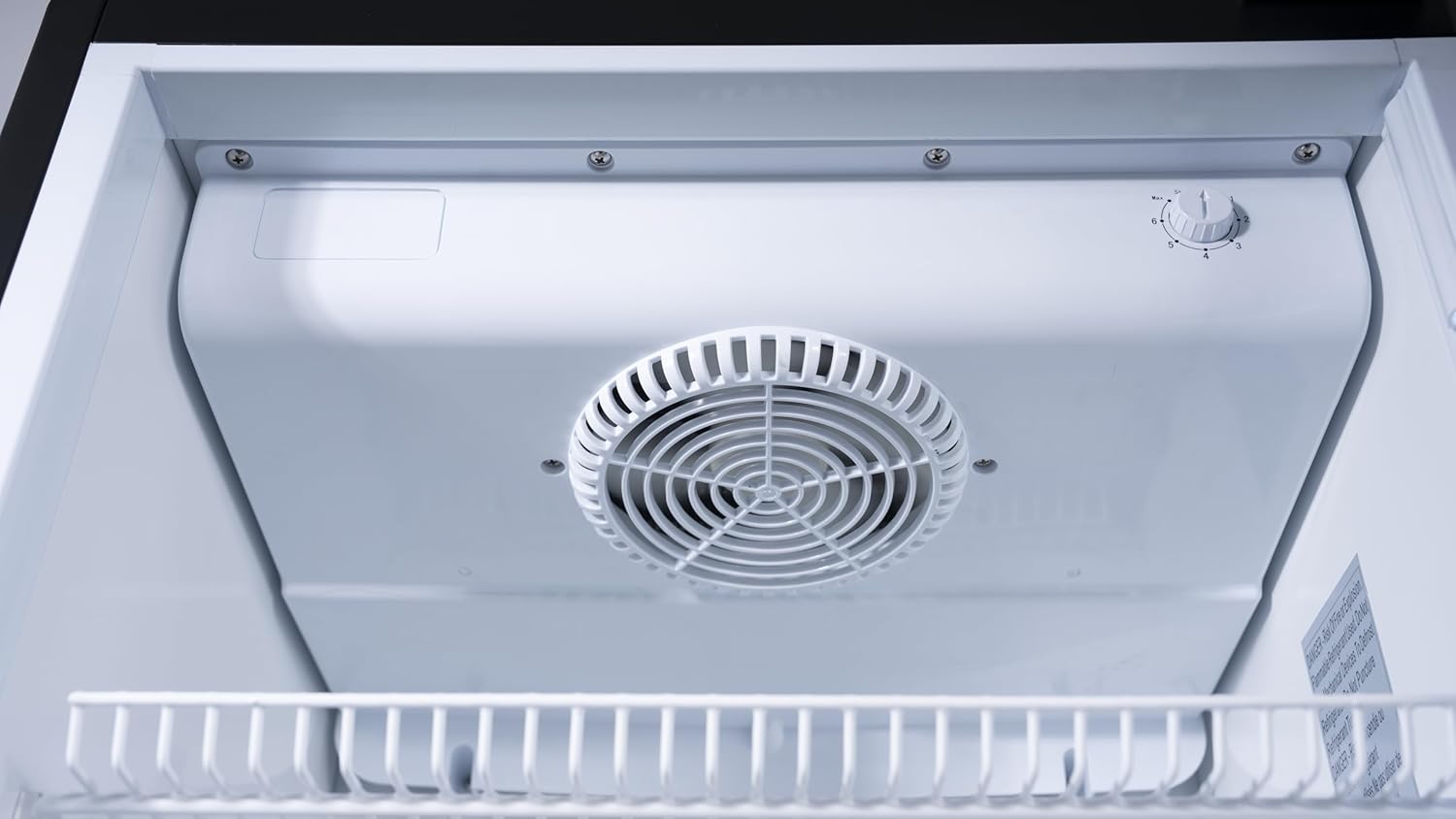 KoolMore KM-MDR-1GD-10C 23 in. One Glass Door Commercial Display Merchandiser Refrigerator Cooler