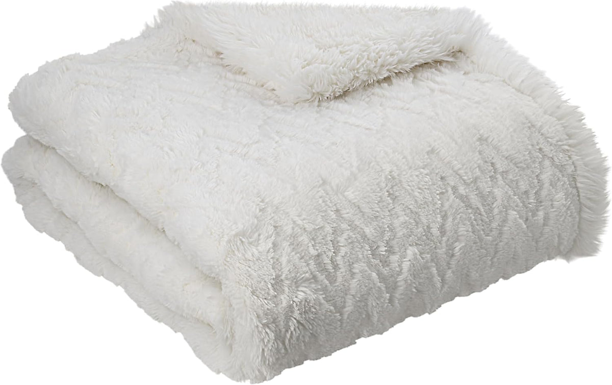 Mon Chateau Premium Reversible Queen Size Luxury Faux Fur Throw for Couch, Sofa, or Queen Size Bed
