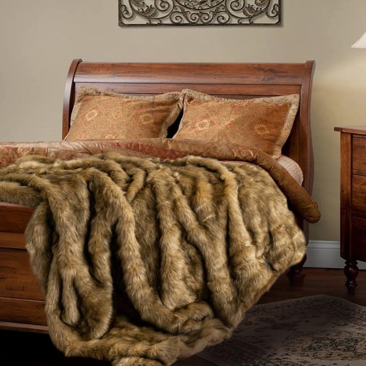 BATTILO HOME Golden Faux Fur Throw Blanket for Couch Sofa, Long Pile Fur Blankets and Throws
