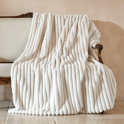 Amélie Home Faux Fur Throw Blanket for Couch, Cozy Fuzzy Fluffy Fur Luxurious Soft Striped Plush