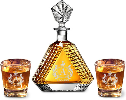 Personalized Triangle Whiskey Decanter Set for Men 650ml Luxury Gift for Groomsman, Liquor