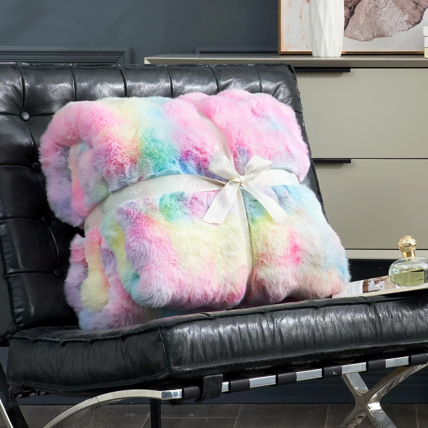 Cozy Bliss Faux Fur Throw Blanket for Couch, Fuzzy Soft Plush Thick Bubble Blanket for Sofa Bedroom