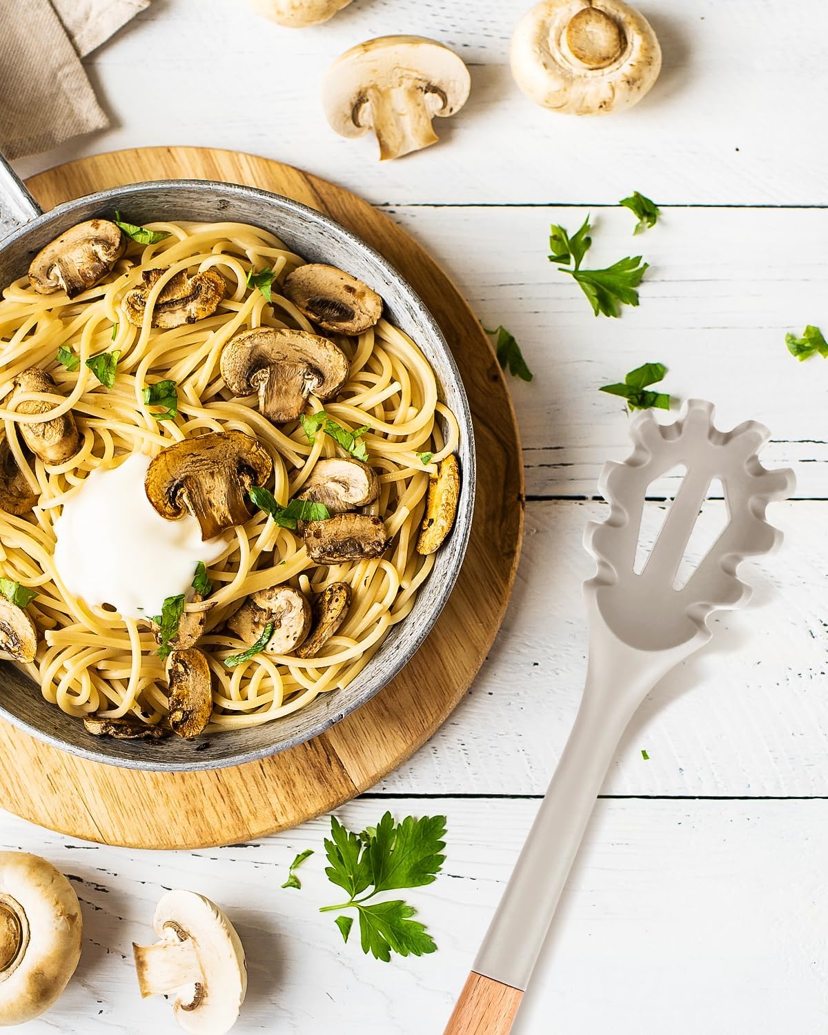 Silicone Pasta Fork, Kitchen Heat Resistant Noodle Spoon Server, BPA Free Spaghetti Strainer,12.8