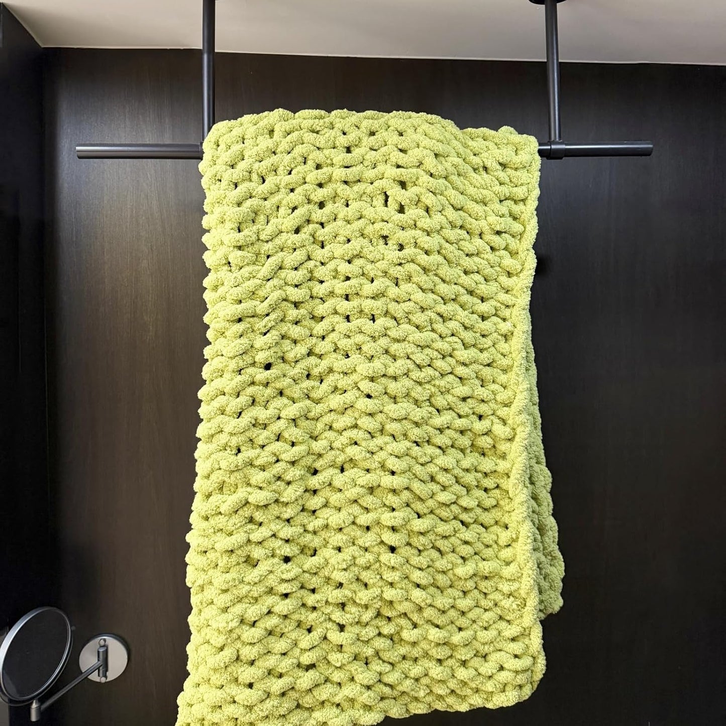 Chunky Knit Blanket Throw 40"x60", Chenille Throw Blankets, Handmade Warm & Cozy Blanket Couch Bed