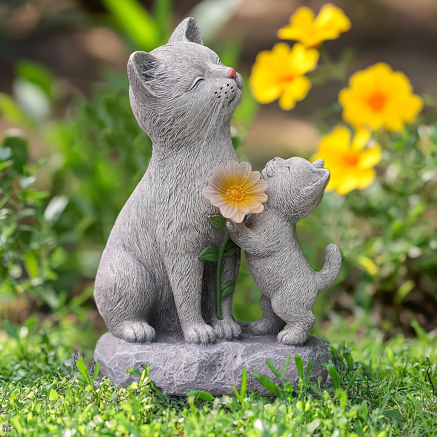 Solar Cat Garden Statue Outdoor Decor - Mother & Kitten Figurines with Flower LED Light, Outside