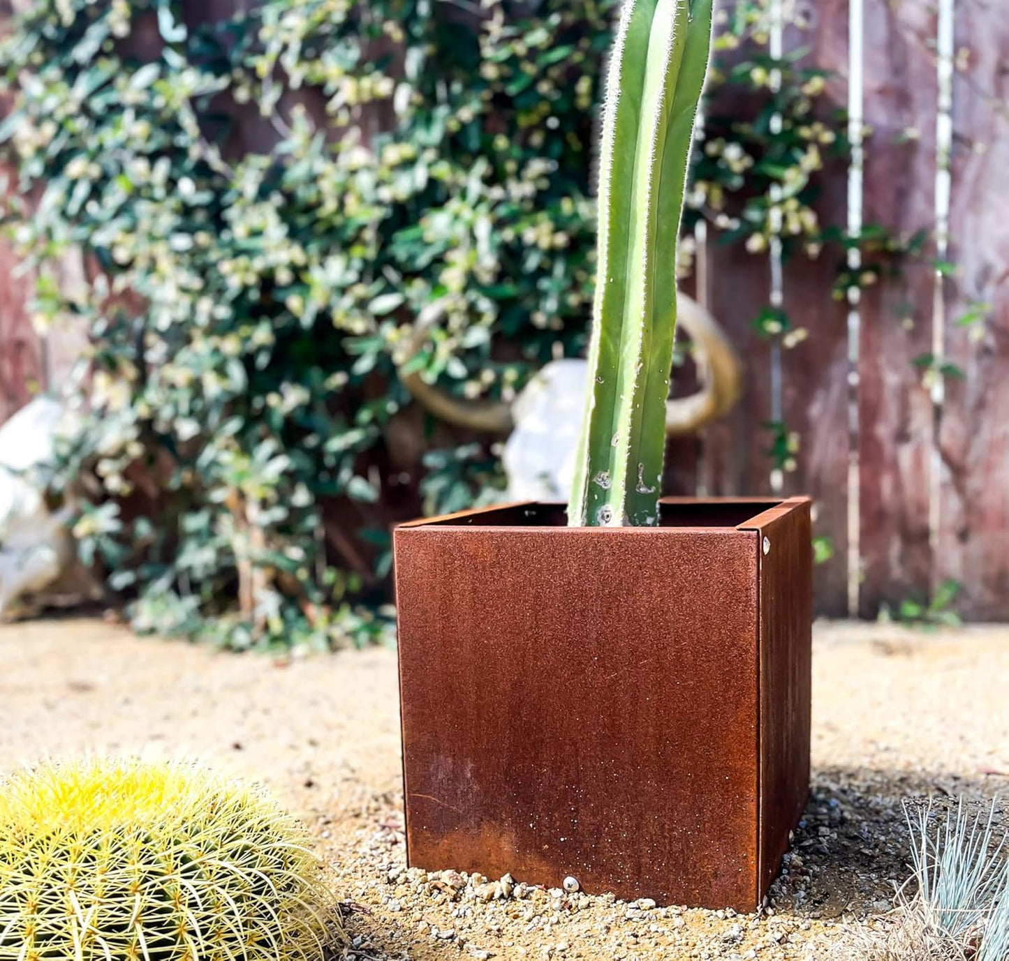 DIY CARTEL Corten Steel Cube Outdoor Planter Box, Rustic & Modern Farmhouse Design, Large Raised