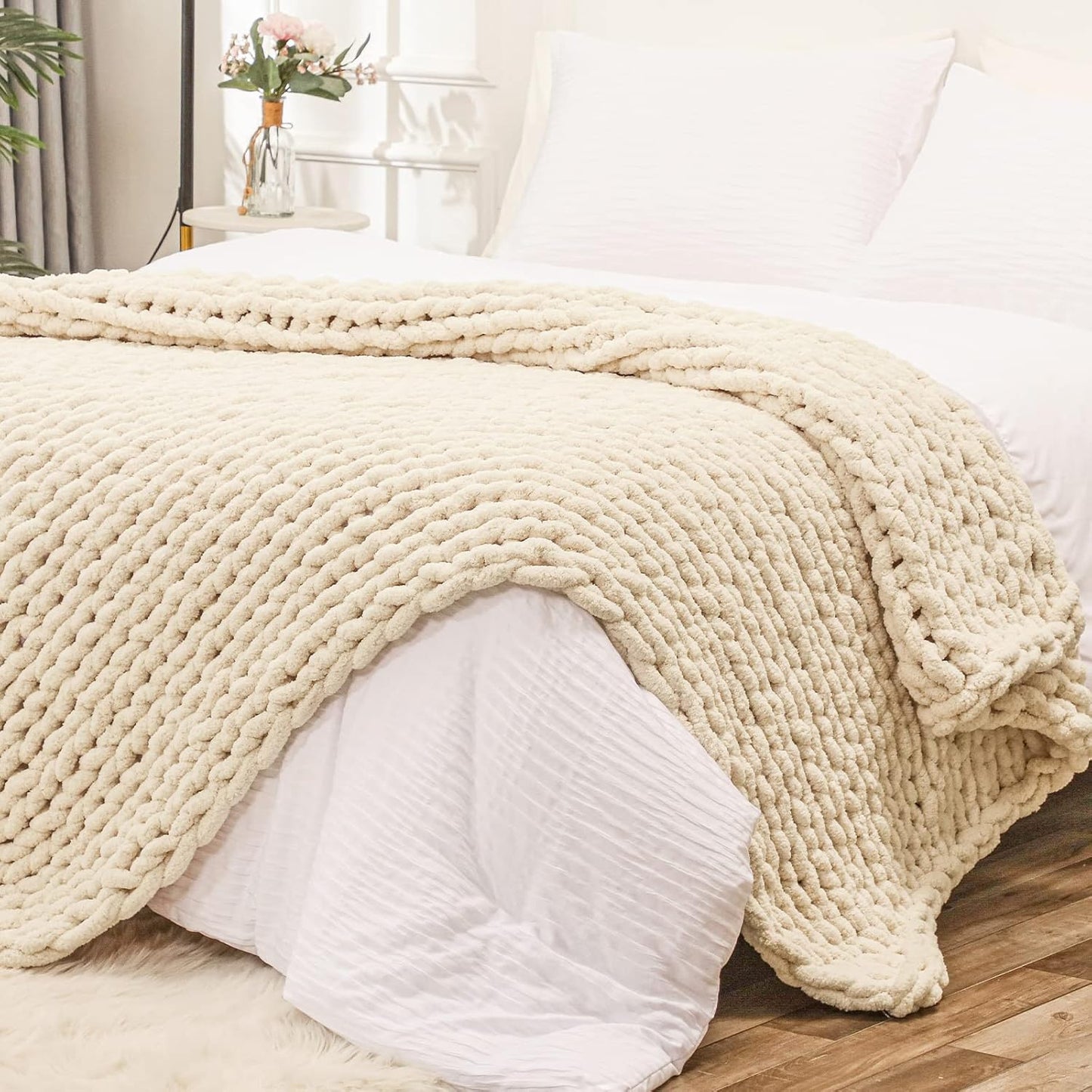 Bigacogo Chunky Knit Throw Blanket for Couch, 40x80 inches, 100% Hand Knitted with Thick Jumbo