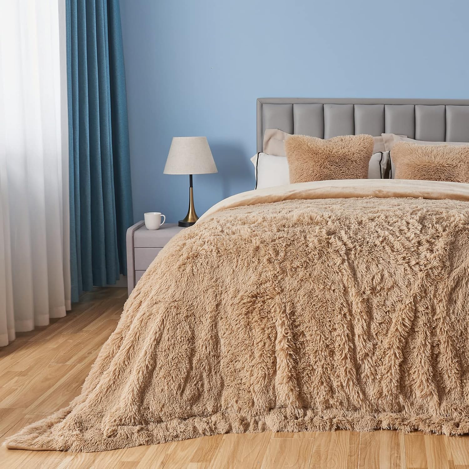 GONAAP Fuzzy Faux Fur Throw Blanket Queen Size Brown Super Soft Cozy Plush Fuzzy Shaggy Blanket for