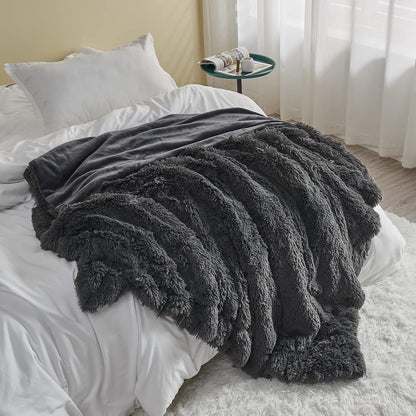 GONAAP Fuzzy Faux Fur Throw Blanket Queen Size Dark Grey Super Soft Cozy Plush Fuzzy Shaggy Blanket