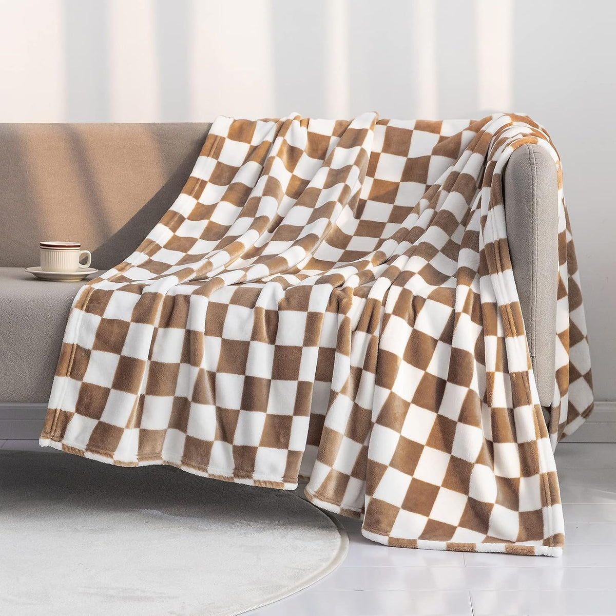 LOMAO Throw Blankets Flannel Blanket with Checkerboard Grid Pattern Soft Throw Blanket for Couch