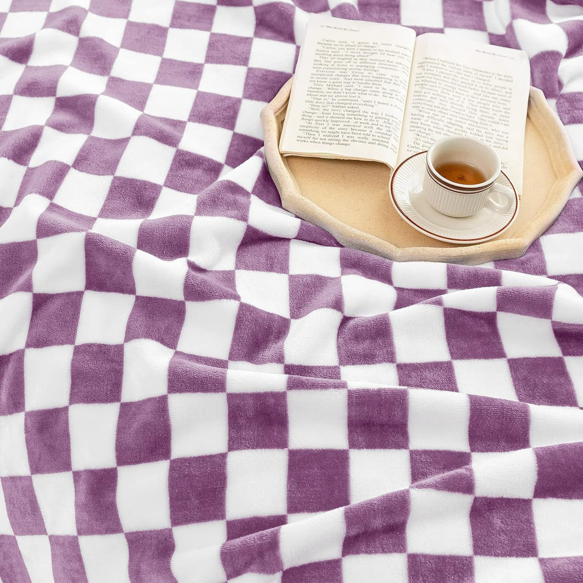 LOMAO Throw Blankets Flannel Blanket with Checkerboard Grid Pattern Soft Throw Blanket for Couch