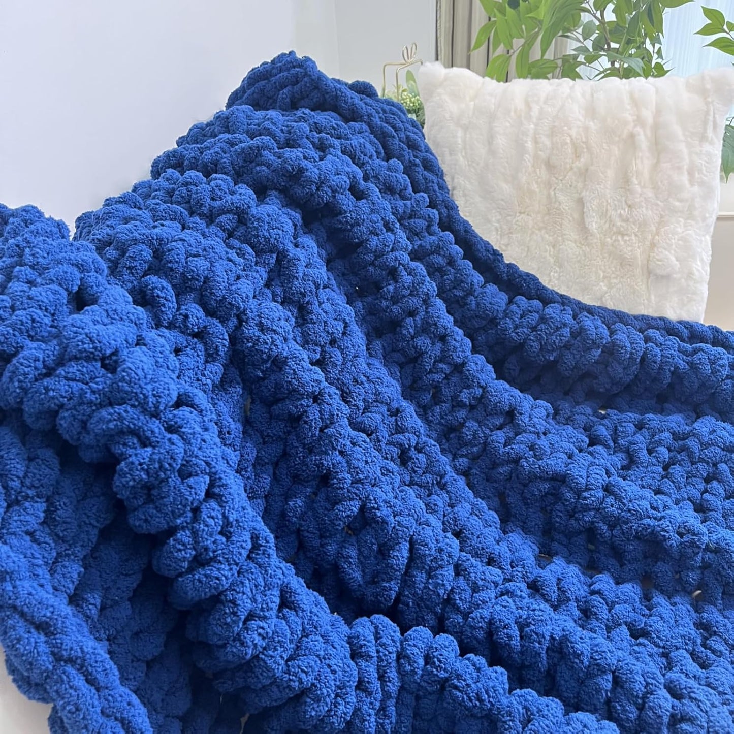Chunky Knit Blanket Throw 40"x60", Chenille Throw Blankets, Handmade Warm & Cozy Blanket Couch Bed