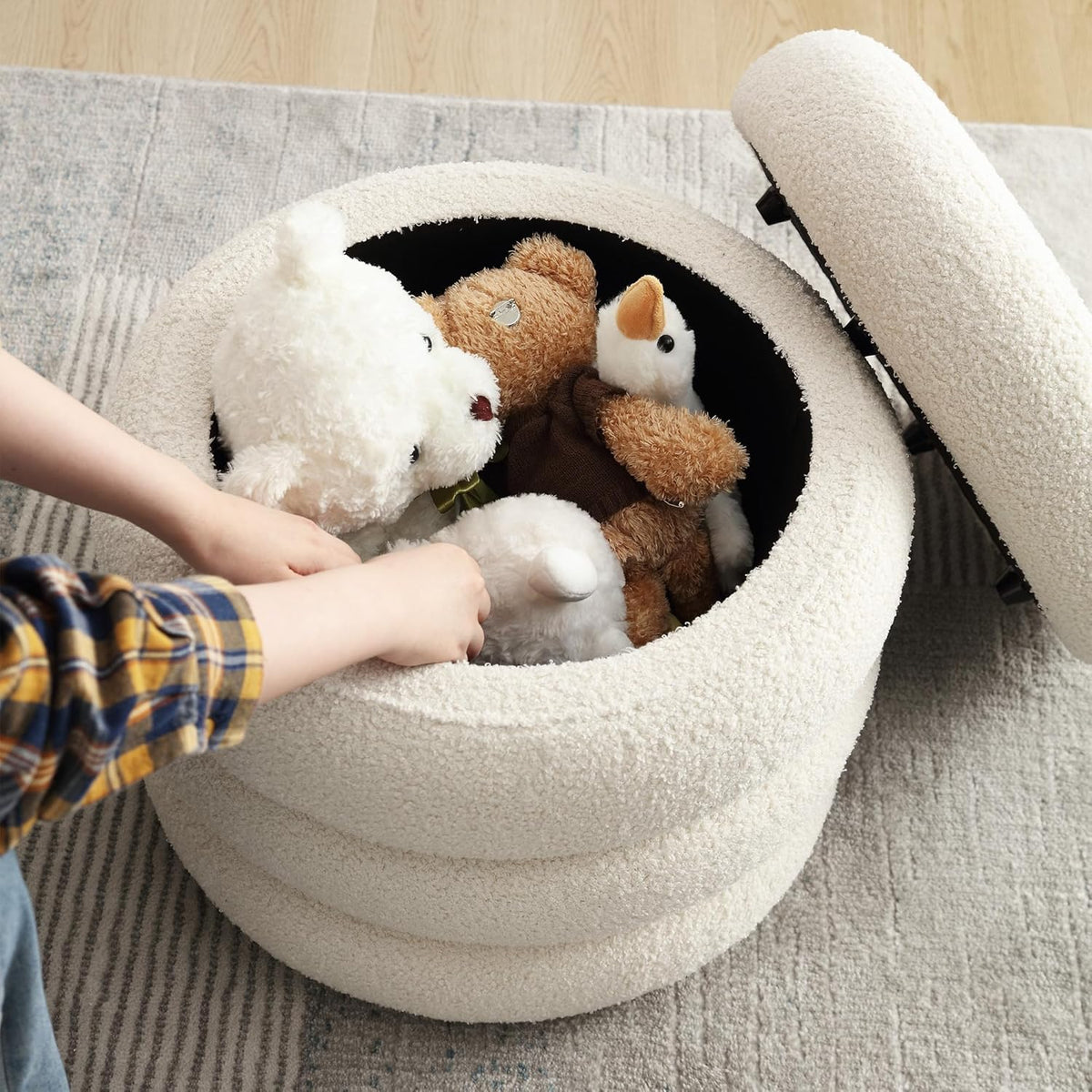 ONEVOG 20" Round Storage Ottoman with Removable Lid, Off-White Boucle Fabric Footrest Pouf, Sherpa
