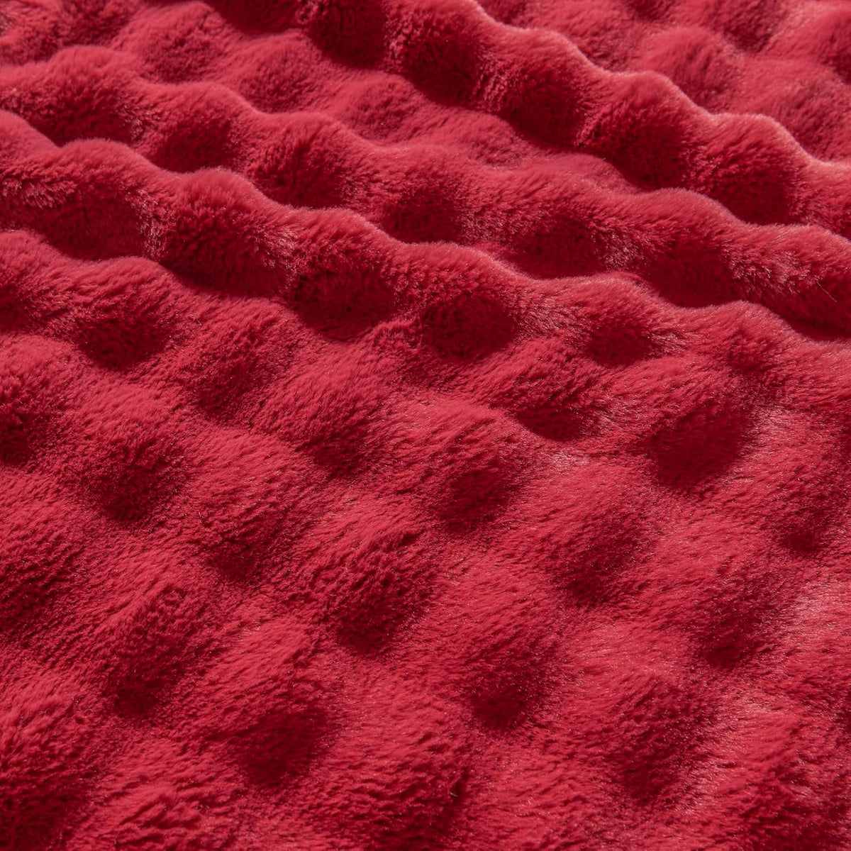 NEWCOSPLAY Faux Fur Throw Blanket Red Bubble Blanket Thick Warm Soft for Couch Sofa Bed 550GSM