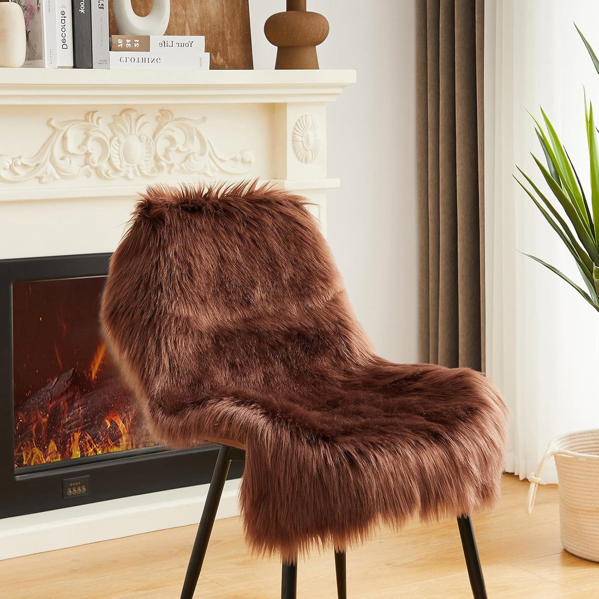 AMTOVO Faux Fur Rug, Coffee Small Area Rug, Fluffy Sheepskin Rug, Fuzzy Ultra Soft 2 x 3 ft Shag