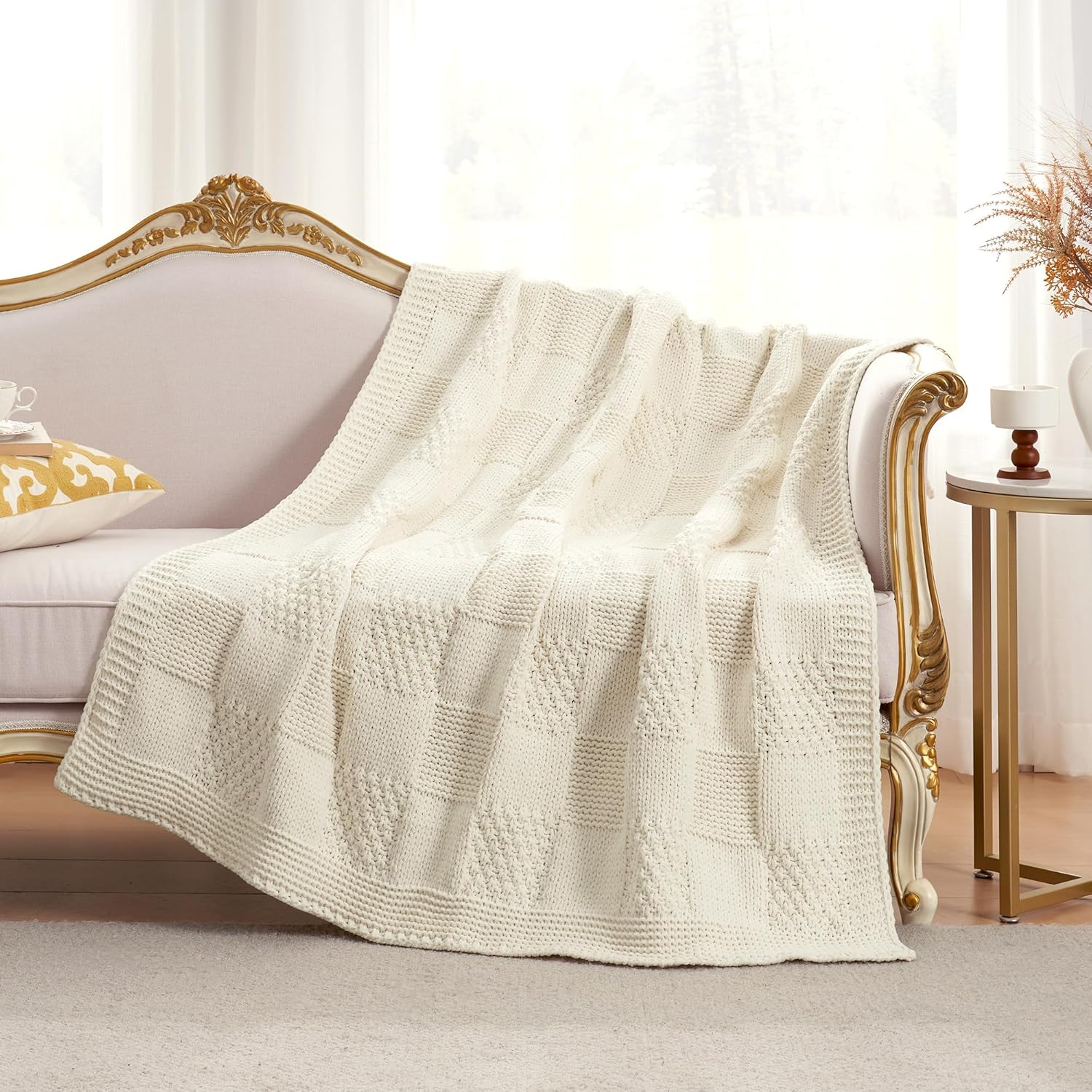 Amélie Home Chenille Knit Throw Blanket for Couch, Checkered Texture Decorative Soft Blanket for