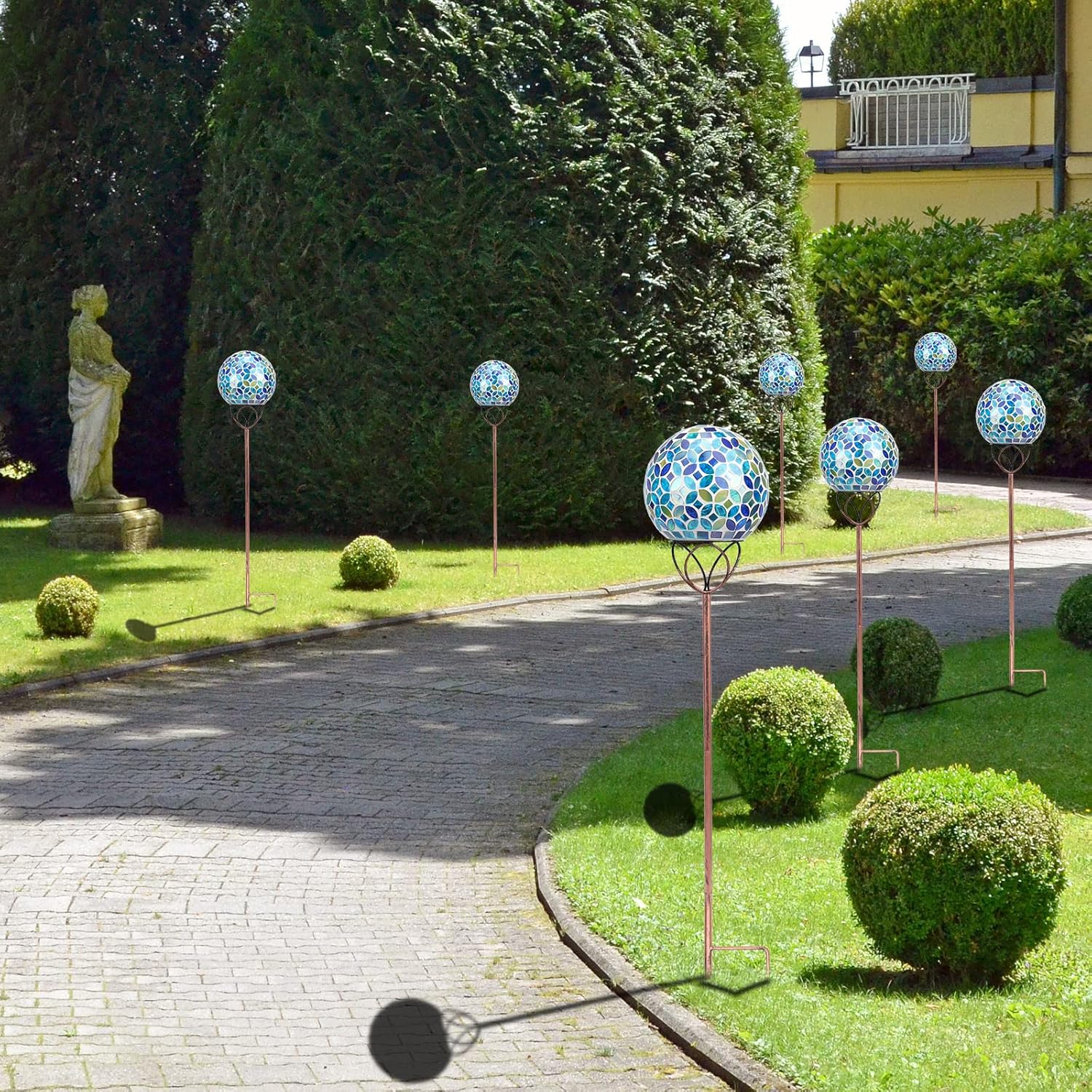Solar Lights Outdoor Decorative, Solar Gazing Ball Mosaic Garden Stakes Decorative Waterproof