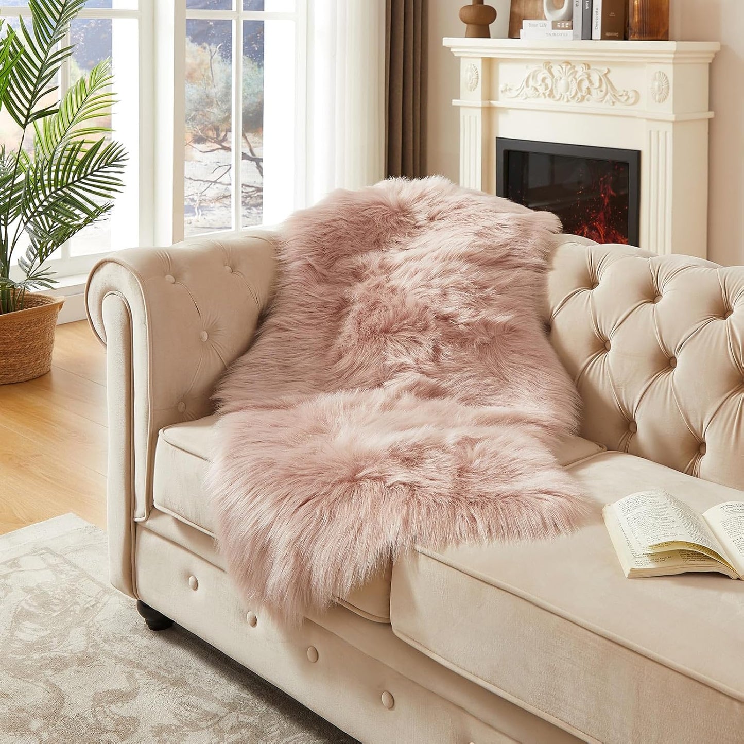 AMTOVO Faux Fur Rug, Pink Area Rug, Fluffy Sheepskin Rug, Fuzzy Ultra Soft 2 x 4 ft Shag Rugs for
