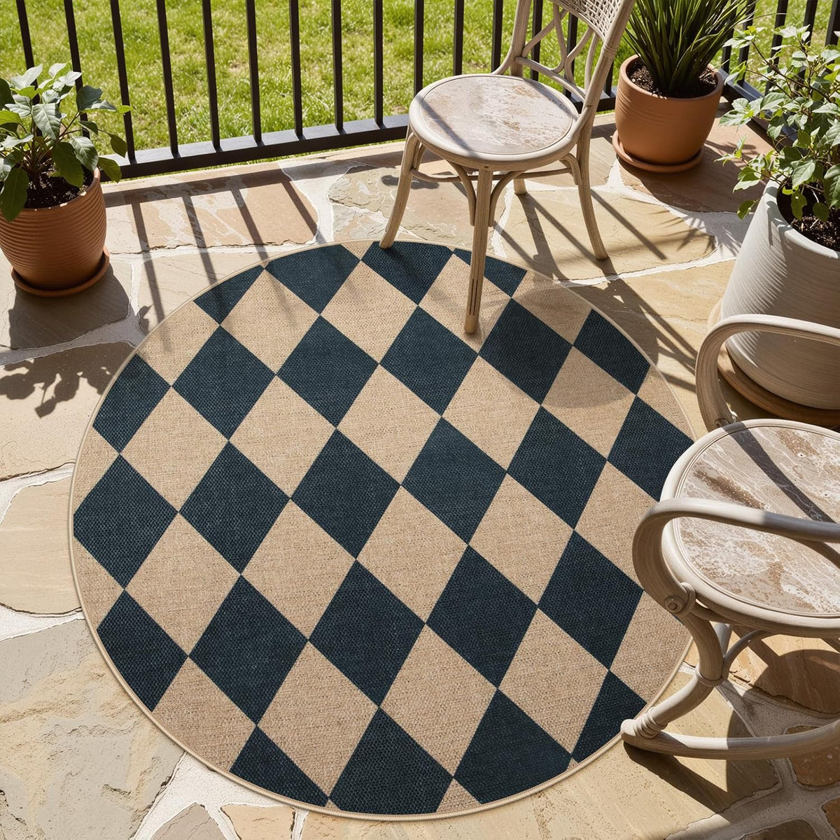 Lahome Checkered Round Entryway Rug 4ft, Circle Indoor Outdoor Patio Rug Washable Farmhouse Easy