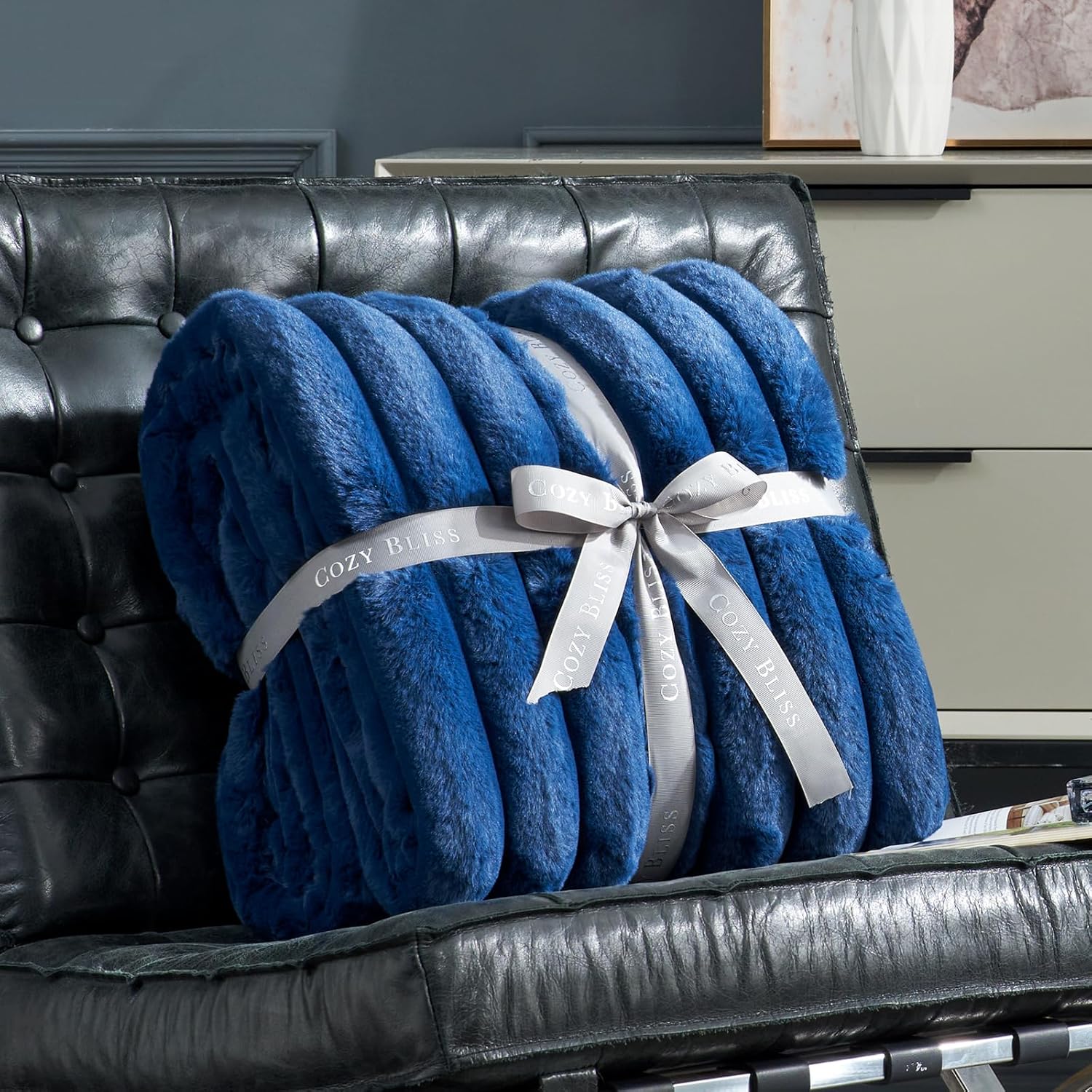 Cozy Bliss Faux Fur Throw Blanket for Couch, Cozy Warm Plush Striped Blanket for Sofa Bedroom