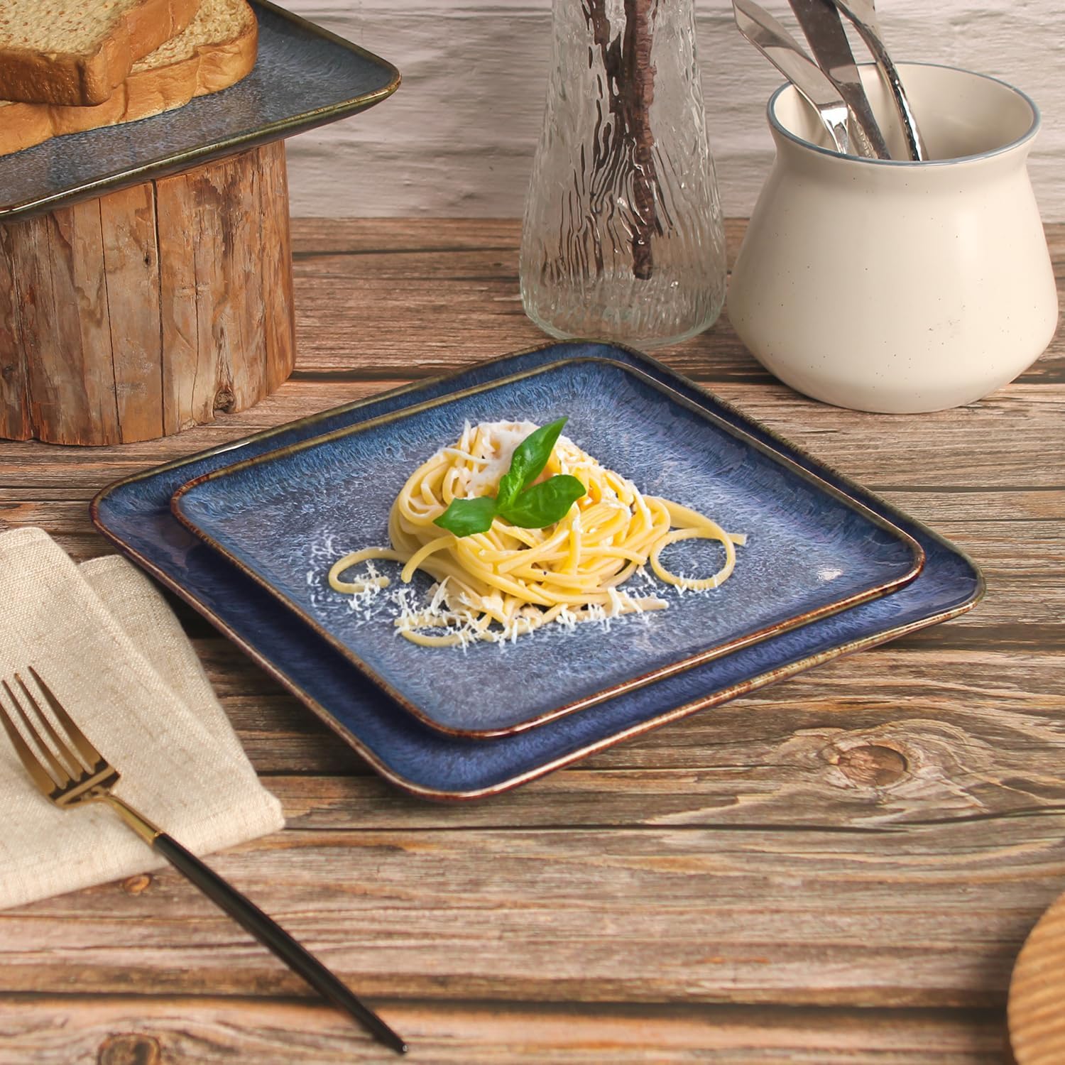 Ceramic Dinner Plates Dish Set, Set of 4, Microwave Oven and Dishwasher Safe, Scratch Resistant