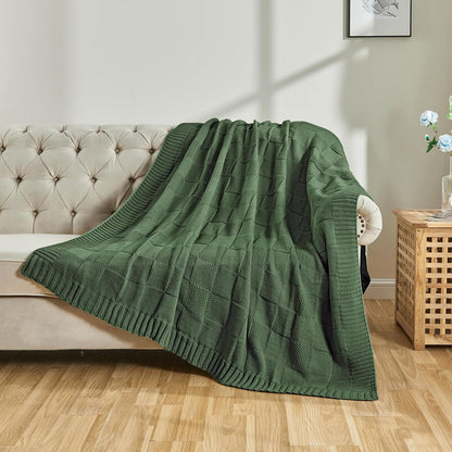 CozeCube Knit Throw Blanket,Christmas Green Checkered Bedroom Blanket for Couch,Soft Cozy Warm