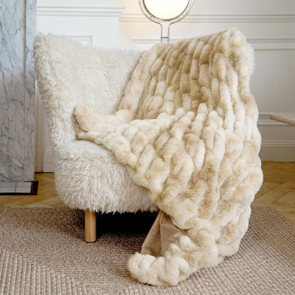 Faux Fur Blanket, Throw Blanket for Couch, Fluffy Blanket with Stretch Ruched Design, Ultra Soft