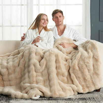 Cozy Bliss Faux Fur Throw Blanket for Couch, Fuzzy Soft Plush Thick Bubble Blanket for Sofa Bedroom