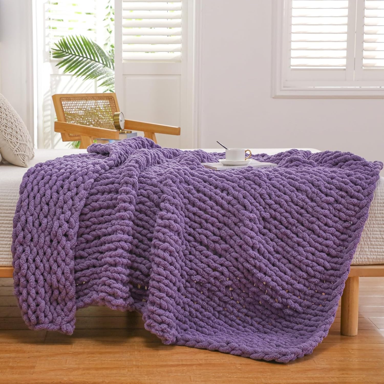 WESHIONGOO Chunky Knit Blanket Throw Knitted Throw Blankets for Couch Bed Fluffy Soft Blanket with