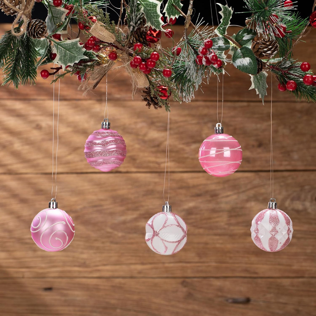 100Pcs Christmas Balls Ornaments Set, Shatterproof Christmas Decorations with Hand-held Gift