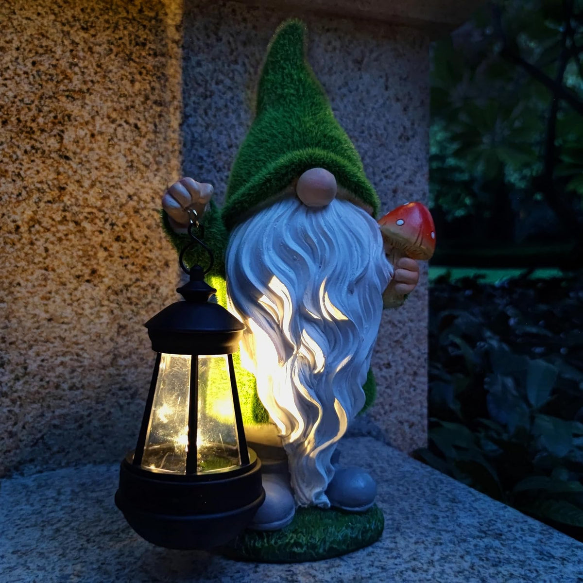 Solar Gnomes Garden Statues,Resin Gnome Figurine Holding Mushroom and Solar Lights Lantern,Outdoor