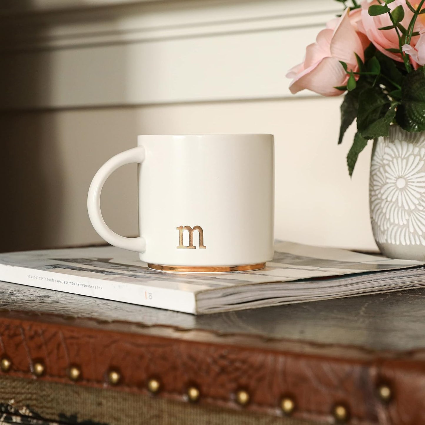 COLLECTIVE HOME - Monogram Ceramic Mugs, 15 oz Golden Initial Coffee Cups, Elegant Alphabet Tea