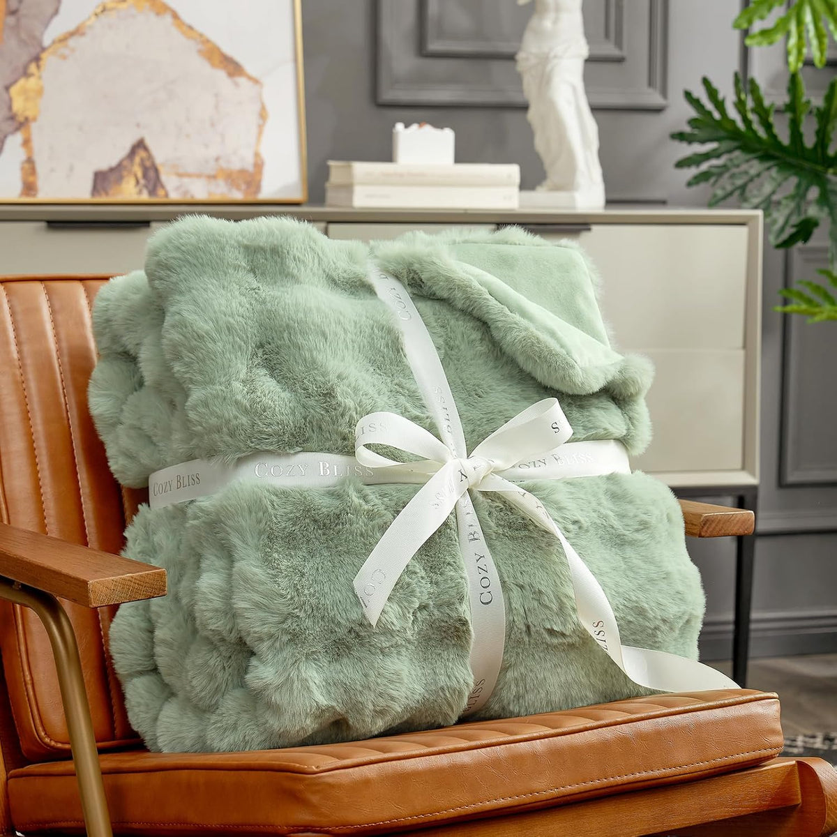 Cozy Bliss Faux Fur Throw Blanket for Couch, Fuzzy Soft Plush Thick Bubble Blanket for Sofa Bedroom