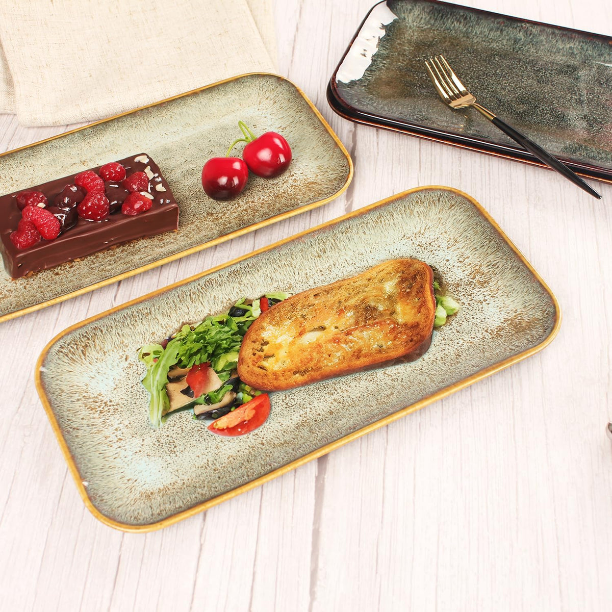 Ceramic Dinner Plates Dish Set, Set of 4, Microwave Oven and Dishwasher Safe,Scratch Resistant