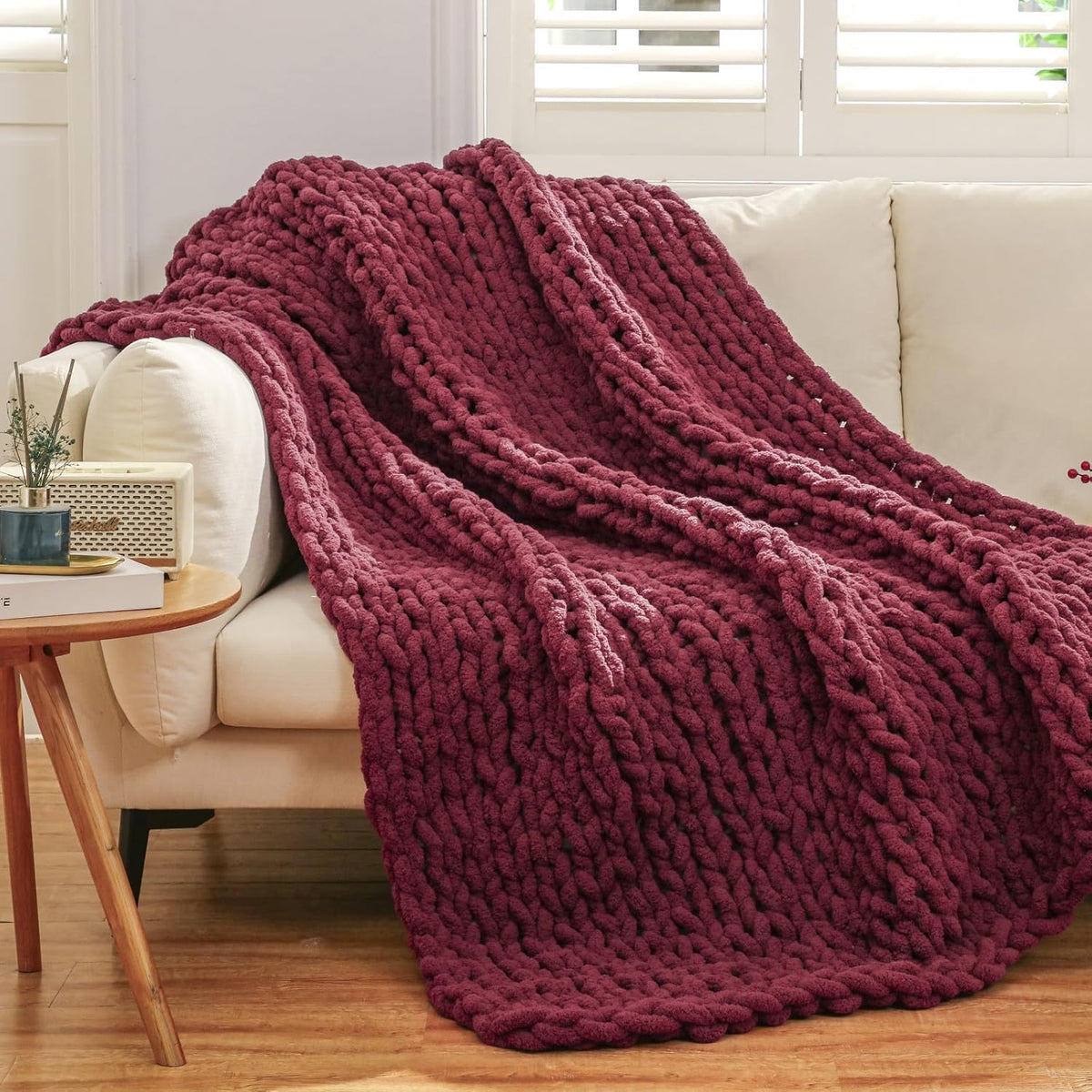 WESHIONGOO Chunky Knit Blanket Throw 50"×60" Knitted Throw Blankets for Couch Bed Fluffy Soft