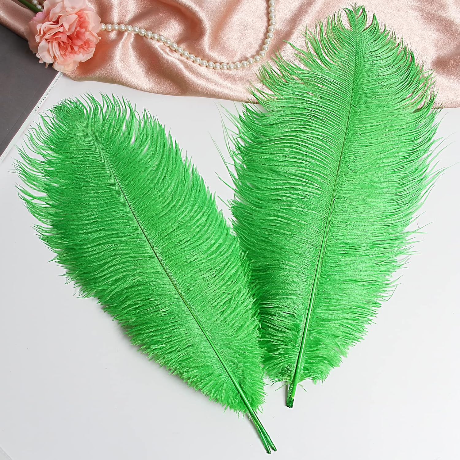 THARAHT Green Ostrich Feathers 12pcs Large Natural Bulk 16-18Inch 40cm-45cm for Wedding Party