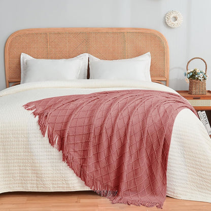 inhand Knitted Throw Blankets for Couch and Bed, Soft Cozy Knit Blanket with Tassel, Coral Pink