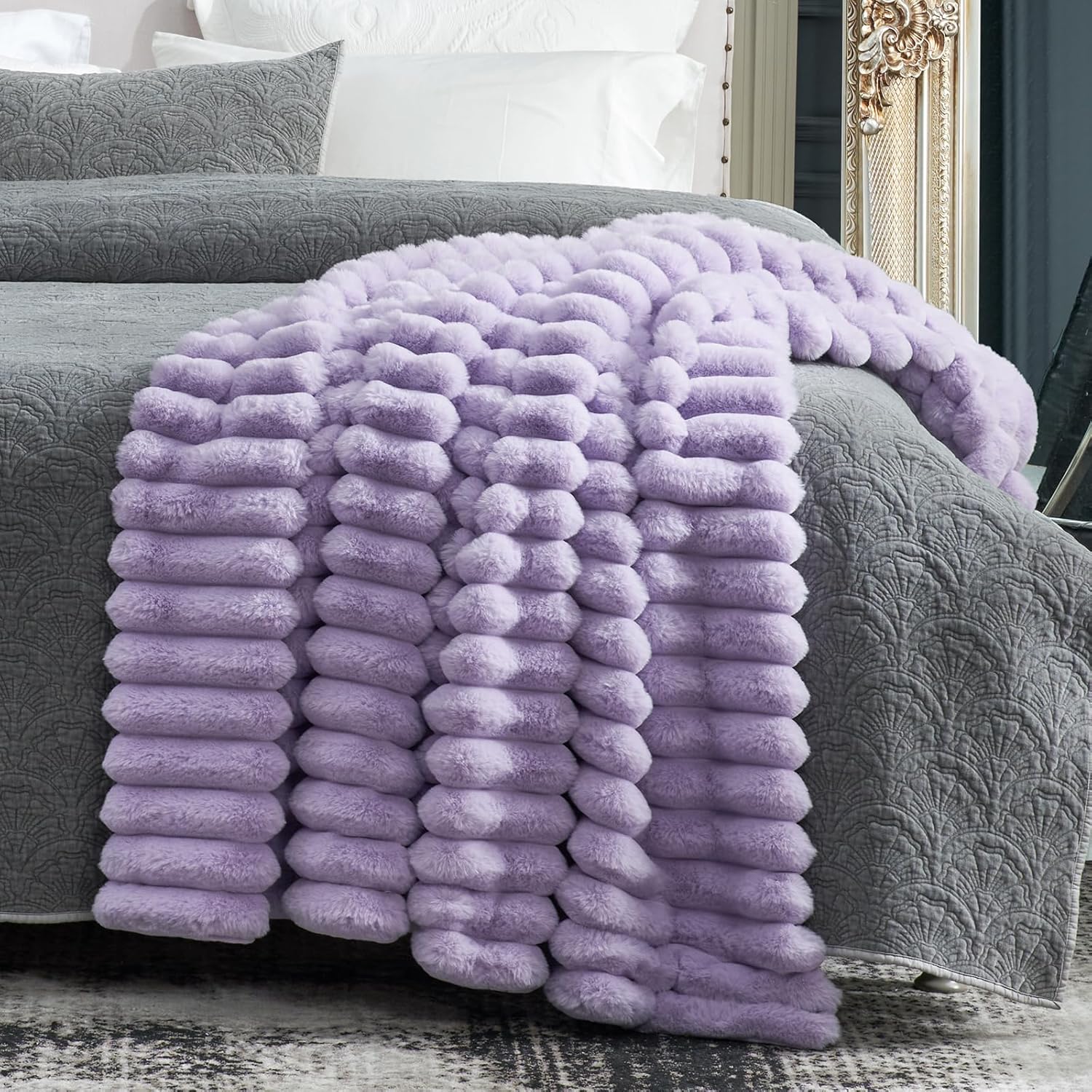 Cozy Bliss Faux Fur Throw Blanket for Couch, Cozy Warm Plush Striped Blanket for Sofa Bedroom