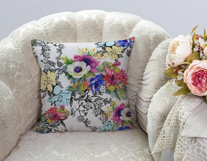 TSSOHU Throw Pillow Cover Vivid Colorful Garden Print Blossoming Wildflowers Birds Leaves Branches