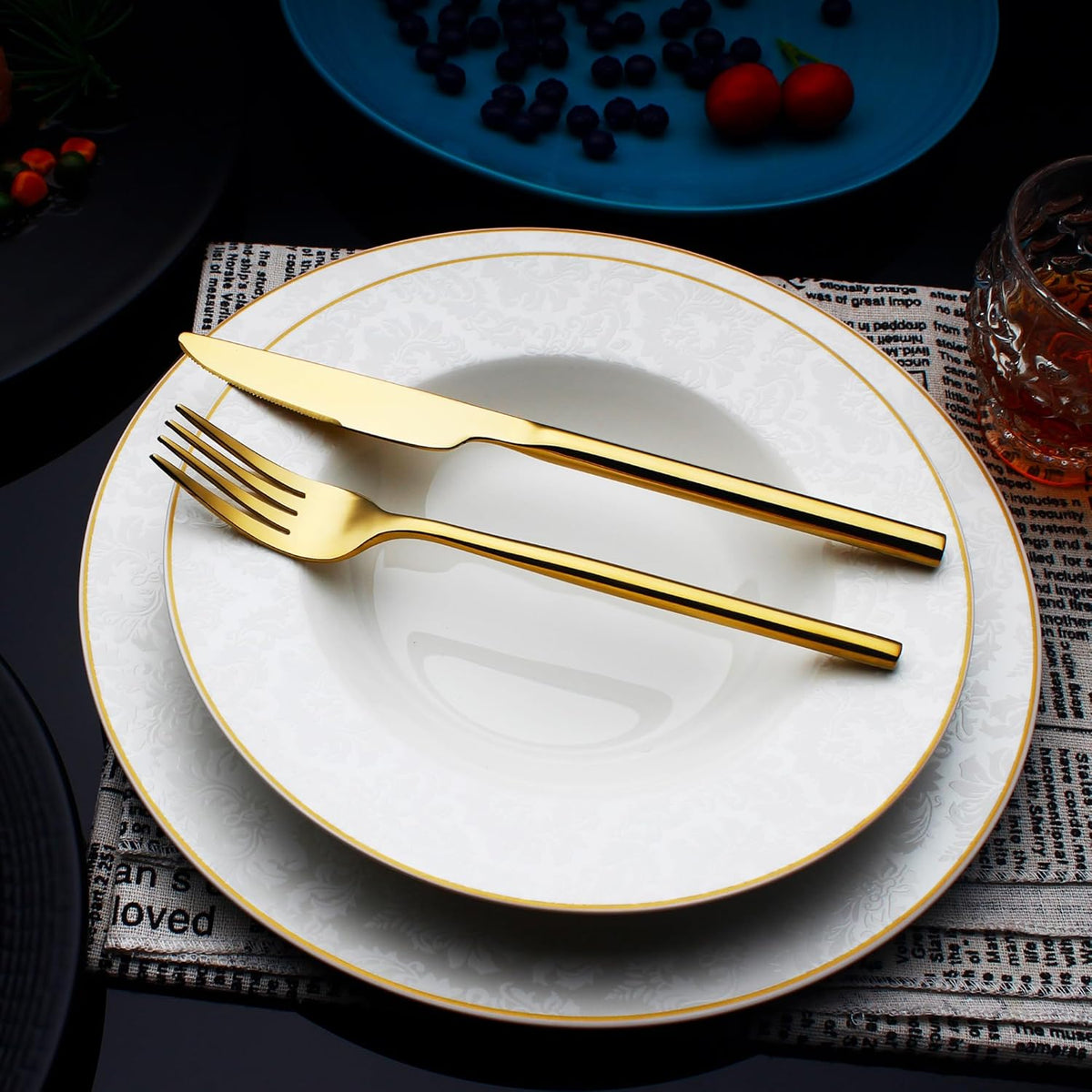 24 Piece Silverware Set For 6 Gold Heavy duty 18/10 Stainless Steel Flatware Set Modern Design