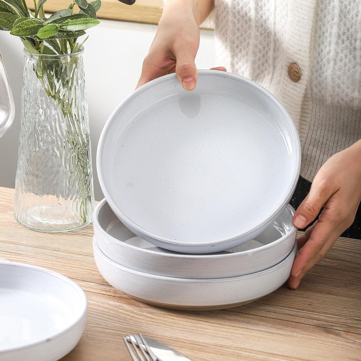 Pasta Bowls 26 OZ,Ceramic Salad Serving Bowls Set of 4,Large 8.2 inch Shallow Bowls Plates for