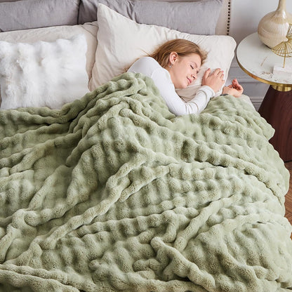 NEWCOSPLAY Faux Fur Twin Blanket Sage Green Bubble Blanket Thick Warm Soft for Couch Sofa Bed