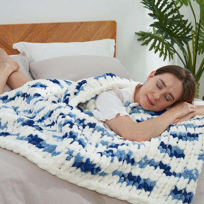 Amélie Home Chunky Knit Throw Blanket for Couch, Soft Chenille Crochet Blanket for Sofa, 50"x60"