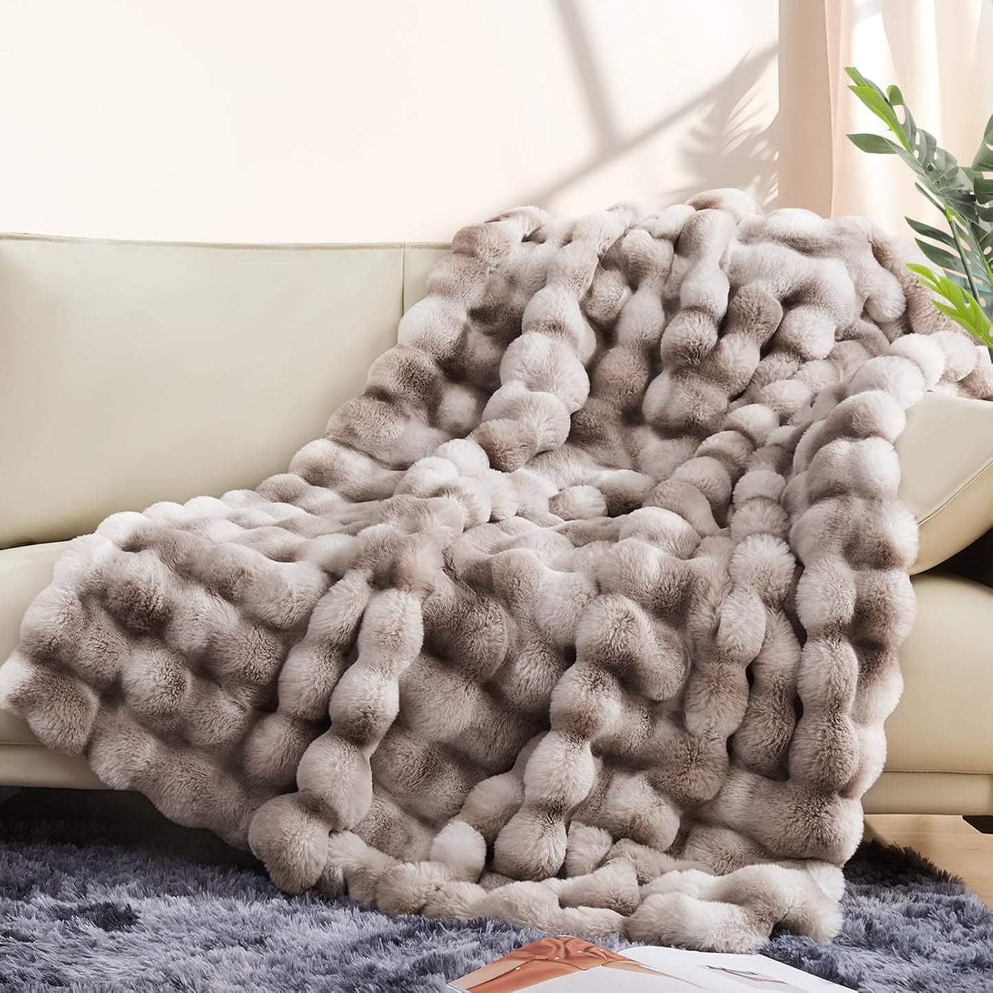 Touchat Luxury 1000GSM Faux Rabbit Fur Throw Blanket, Super Heavy Warm Cozy Brown Blankets for