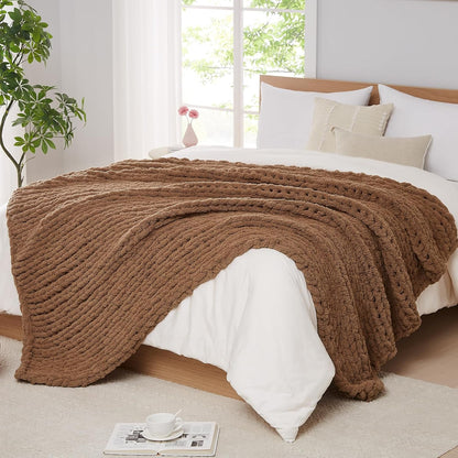 L'AGRATY Chunky Knit Blanket - Soft Chenille Yarn Throw - 60x80: Handmade Thick Cable Knit Crochet