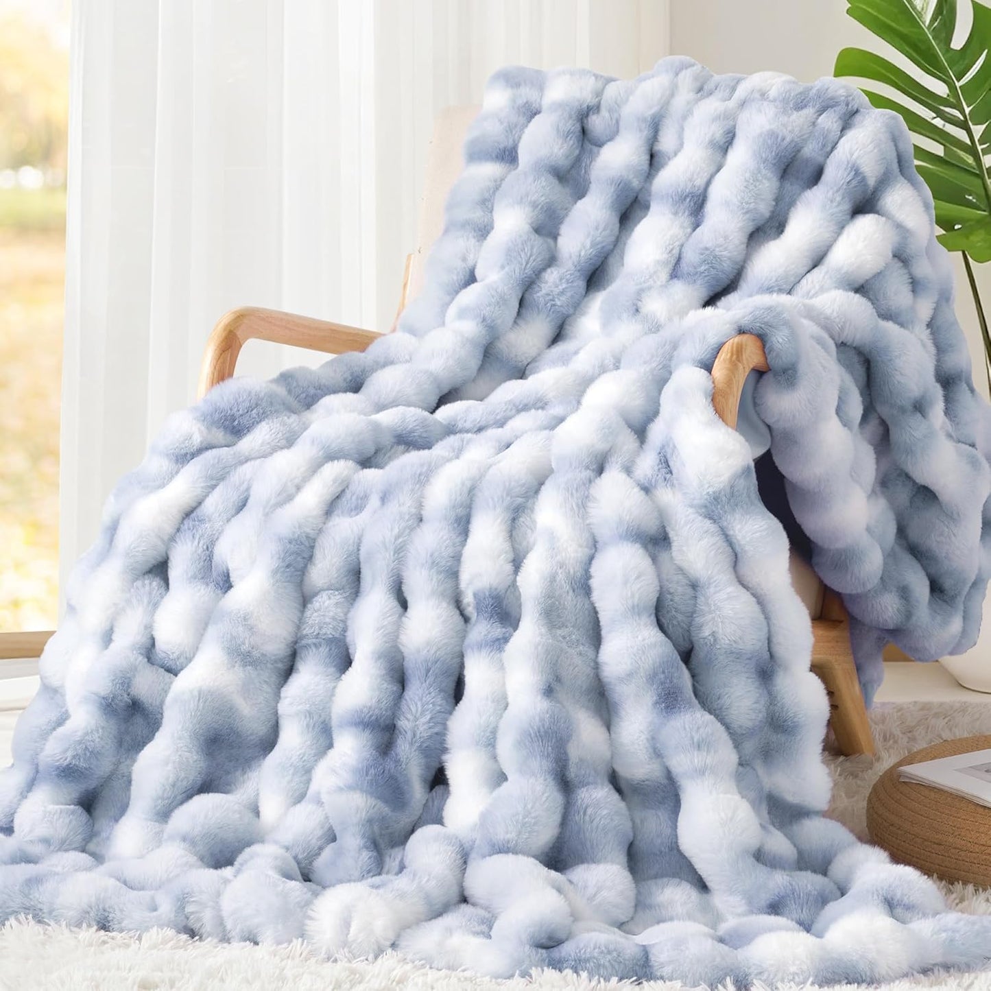 Touchat Luxury 1000GSM Faux Rabbit Fur Throw Blanket, Super Heavy Warm Cozy Grey Blankets for Couch
