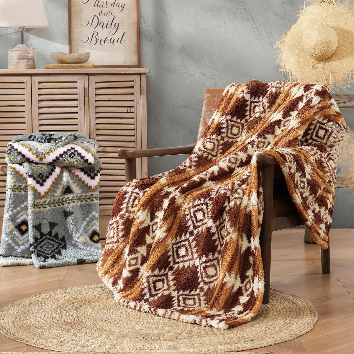 CASAAGUSTO Boho Sherpa Throw Blanket, Aztec, Ultra Soft, Warm, Cozy, Plush, Thick Fleece Bohemian